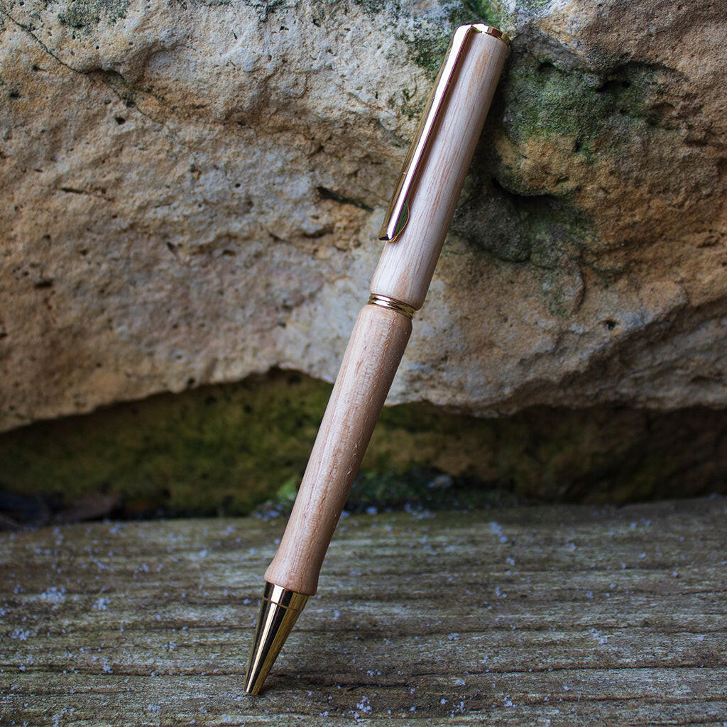 Kugelschreiber aus Eschenholz 